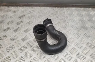 AUDI A5 8T (2007-2016) Шланги охлаждающей жидкости 8K0121101J 33438159