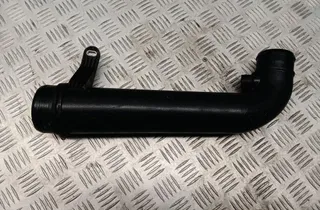 AUDI Q3 F3 (2018-2024) Другие трубы 1K0129654BE 33447095