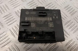 AUDI Q3 F3 (2018-2024) Ovládacia jednotka pravých zadných dverí 8X0959795C 33447169