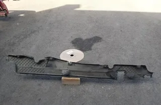 AUDI Q7 4L (2005-2015) Zadná stredná spodná ochrana 7L8825211 33483218