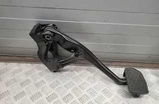 MERCEDES-BENZ GLA-Class X156 (2013-2020) Brake Pedal A2462900501 33488047