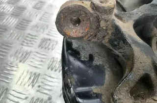 BMW 1 Series F20/F21 (2011-2020) Pravý zadný náboj kolesa E704653,0000019776 33128130