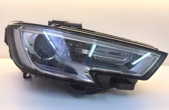 AUDI A3 8V (2012-2020) Pravé predné svetlo 8V0941006E 33916817