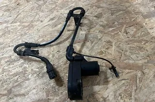 KIA EV6 1 generation (2021-2023) Ľavý zadný brzdový strmeň T158247700 33141640