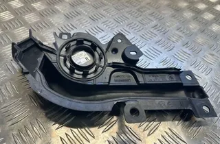 BMW 3 Series G20/G21/G28 (2018-2024) Gumená vložka motora 7419384 33147358