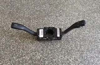 AUDI A6 C6/4F (2004-2011) Stieračový prepínač 8L0953513G 33843889