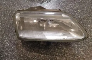 RENAULT Espace 3 generation (1996-2002) Pravé predné svetlo 33845984