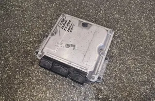 CITROËN Xsara Picasso 1 generation (1999-2010) Блок управления двигателем 0281010595 33848211