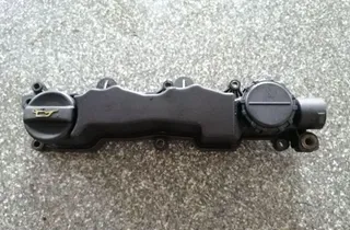 FORD C-Max 1 generation (2003-2010) Крышка клапана 9660281080 33851697