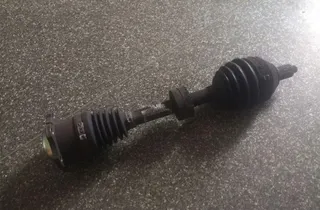 VOLKSWAGEN Polo 4 generation (2001-2009) Ľavý predný hnací hriadeľ 6Q0407271DC 33852530