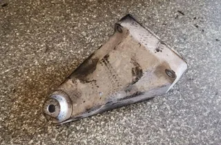 MERCEDES-BENZ C-Class W203/S203/CL203 (2000-2008) Zadný držiak motora A6112230804 33857369