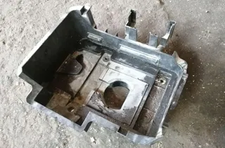 SAAB 9-5 1 generation (1997-2010) Batériová podložka 5248059 33861198