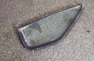 HONDA CR-V 5 generation (2016-2023) Стеклянная рейка задней двери 33862298