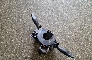 FORD Focus 4 generation (2018-2024) Stieračový prepínač 2M5T13N064BB 33868845