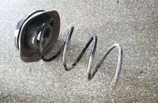 MERCEDES-BENZ CLC-Class CL203 (2008-2011) Predná ľavá vinutá pružina 33872769