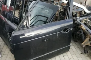 LAND ROVER Range Rover Sport 1 generation (2005-2013) Predné ľavé dvere 33873694