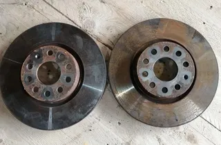 VOLKSWAGEN Scirocco 3 generation (2008-2020) Front Right Brake Disc 33877387