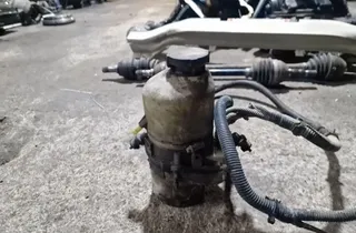 OPEL Astra H (2004-2014) Čerpadlo posilňovača riadenia 33879910