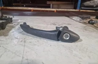 MERCEDES-BENZ C-Class W203/S203/CL203 (2000-2008) Ľavá posuvná dvere vonkajšia kľučka 33882334