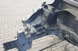 NISSAN Leaf 1 generation (2010-2017) Pravý predný štvrťový panel 33882574