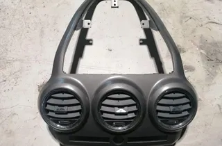 OPEL Antara 1 generation (2006-2015) Вентиляционные отверстия центральной консоли 96661651 33885169