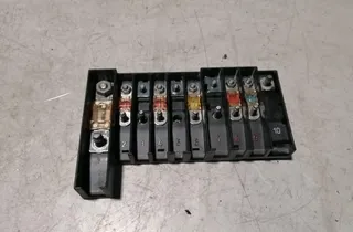 VOLKSWAGEN Transporter T5 (2003-2015) Poistková skrinka 7H0937550 33887388