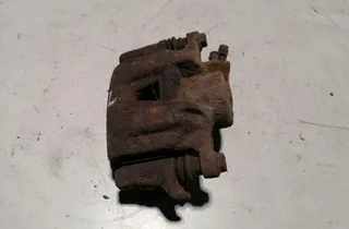 TOYOTA Avensis Verso 1 generation (2001-2003) Супорт тормозов передний левый 34019683