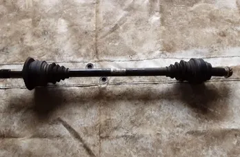 BMW 5 Series F10/F11 (2009-2017) Rear Right Driveshaft 7581018 28377833