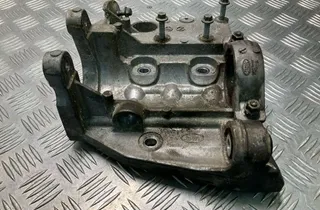 LAND ROVER Range Rover Evoque L538 (1 gen) (2011-2020) Držiak nápravy D01KA1,GJ324H473AD 33545895