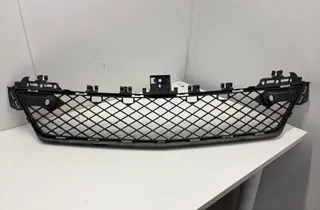 MERCEDES-BENZ C-Class W204/S204/C204 (2004-2015) Predný dolný mriežka A2048851324,2048851324 31623378