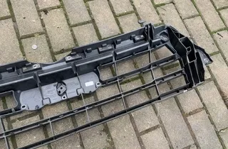 AUDI Q5 8R (2008-2017) Решетка радиатора 80A853692 33769251