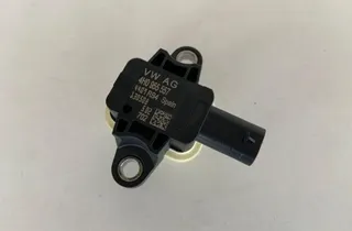 AUDI A6 C6/4F (2004-2011) Pravý senzor nárazu 4H0955557 33770311