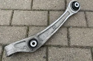 AUDI A6 C6/4F (2004-2011) Predné ramená Wishbone 8K0407155C 33772814