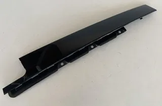 AUDI Q7 4M (2015-2024) Стеклоуплотнитель задней левой двери 4M0839901 33776574