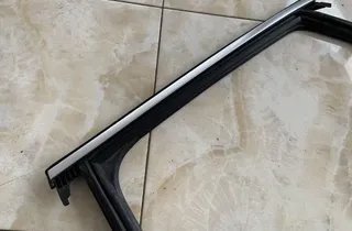 AUDI Q5 8R (2008-2017) Стеклоуплотнитель задней левой двери 80A839431A 33777094