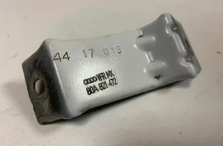 AUDI Q5 8R (2008-2017) Predný pravý držiak blatníka 80A821472 33778528