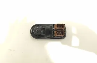 RENAULT Master 3 generation (2010-2023) Vypínač pravého predného dverového okna 8200206602 33264616