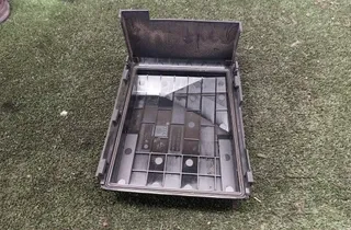 SUBARU Forester SH (2007-2013) Kryt poistkovej skrinky 1K0937132F,1K0937132G 34249173