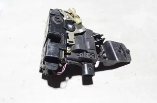 VOLKSWAGEN Passat B5 (1996-2005) Zámok ľavých zadných dverí 14441103