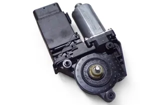 VOLKSWAGEN Passat B5 (1996-2005) Motor ovládania okna pravých predných dverí 3B4837752MS 33335645