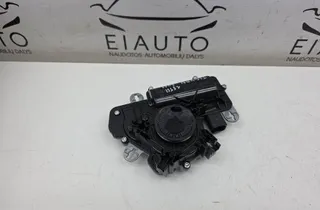 VOLKSWAGEN Tiguan 2 generation (2016-2024) Motor pre mäkké zatváranie zadnej kufrového veka 3G0827887C 33957663