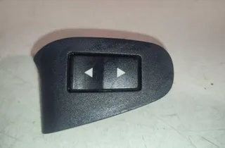 FIAT Stilo 1 generation (2001-2010) Rear Right Door Window Control Switch B569 31510586