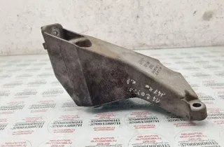 AUDI A4 B7/8E (2004-2008) Left Side Engine Bracket 8E0199307A 31471410