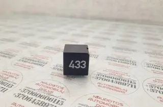 VOLKSWAGEN Touran 1 generation (2003-2015) Relays 3D0951253A 33904251