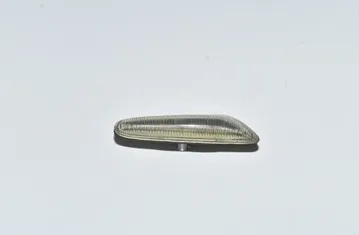 BMW 3 Series E90/E91/E92/E93 (2004-2013) Ľavý predný blatníkový smerový svetlomet 7253325,63136932997,6932997,63137253325 17047885