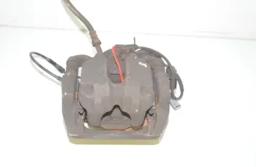 BMW 5 Series F10/F11 (2009-2017) Zadný pravý brzdový strmeň 34216793048,6793048 25299574