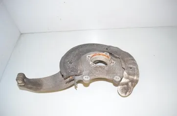 BMW 5 Series G30/G31 (2016-2023) Pravý predný náboj kolesa 6884382,31206884382 33332169