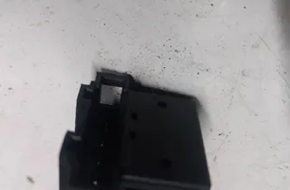 AUDI TT 8N (1998-2006) Датчик тормозной педали 8E0945515,1C0945511A,6Q0945511,1J0945511E,1J0945511A 34034185