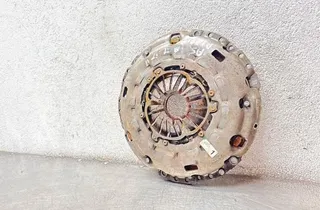 OPEL Astra J (2009-2020) Spojkový tlakový tanier 55567324 34475186