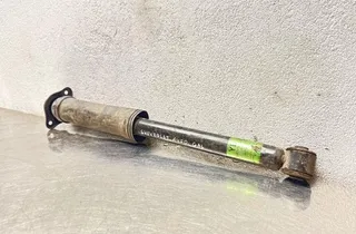 CHEVROLET Aveo T200 (2003-2012) Ľavý zadný tlmič nárazov 96980829 34477527